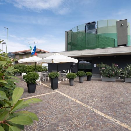 San Valentino Hotel Villa di Serio Buitenkant foto