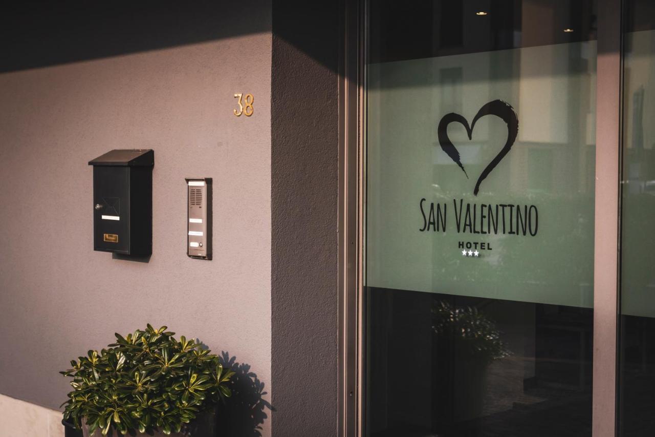 San Valentino Hotel Villa di Serio Buitenkant foto