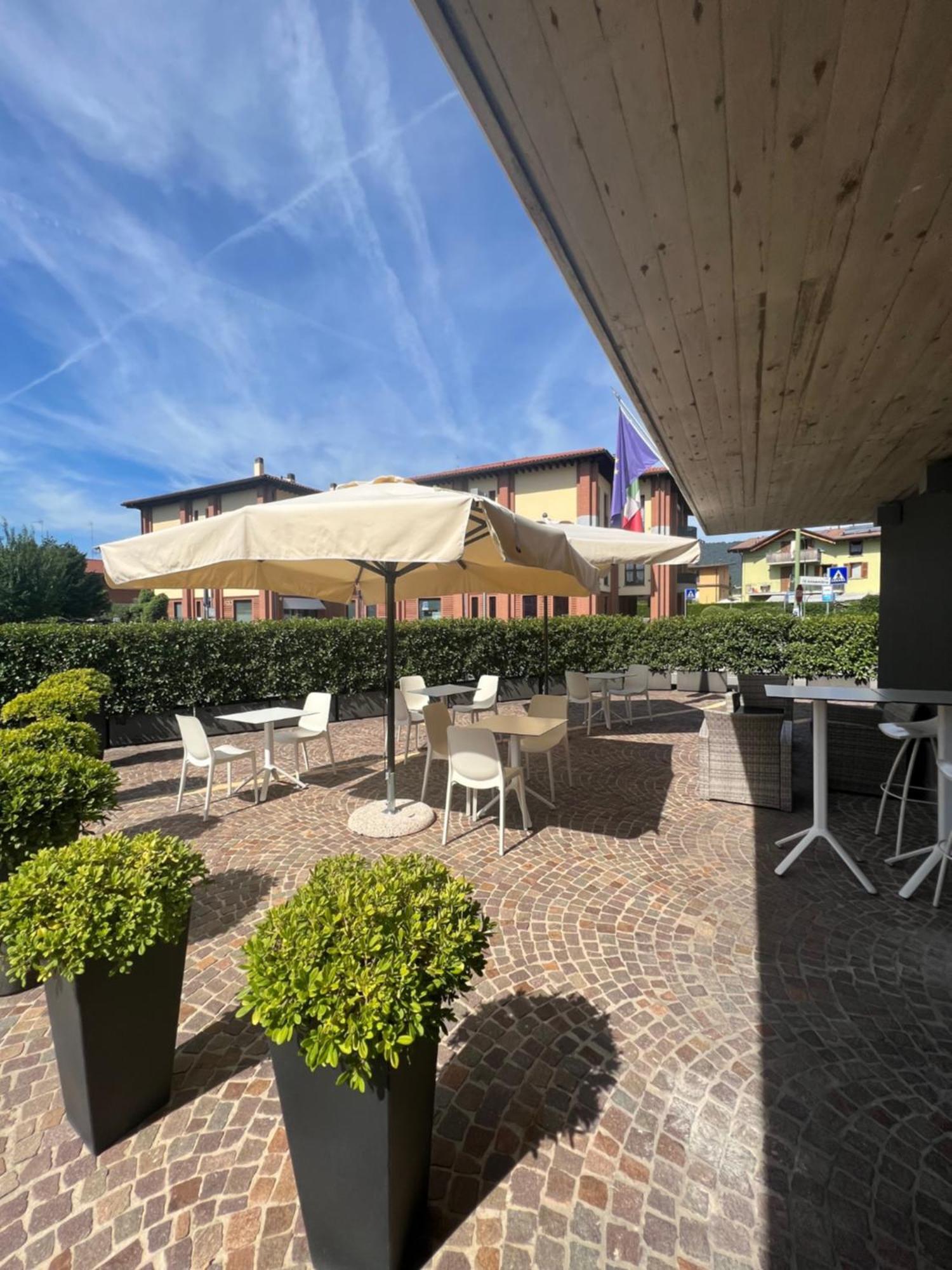San Valentino Hotel Villa di Serio Buitenkant foto